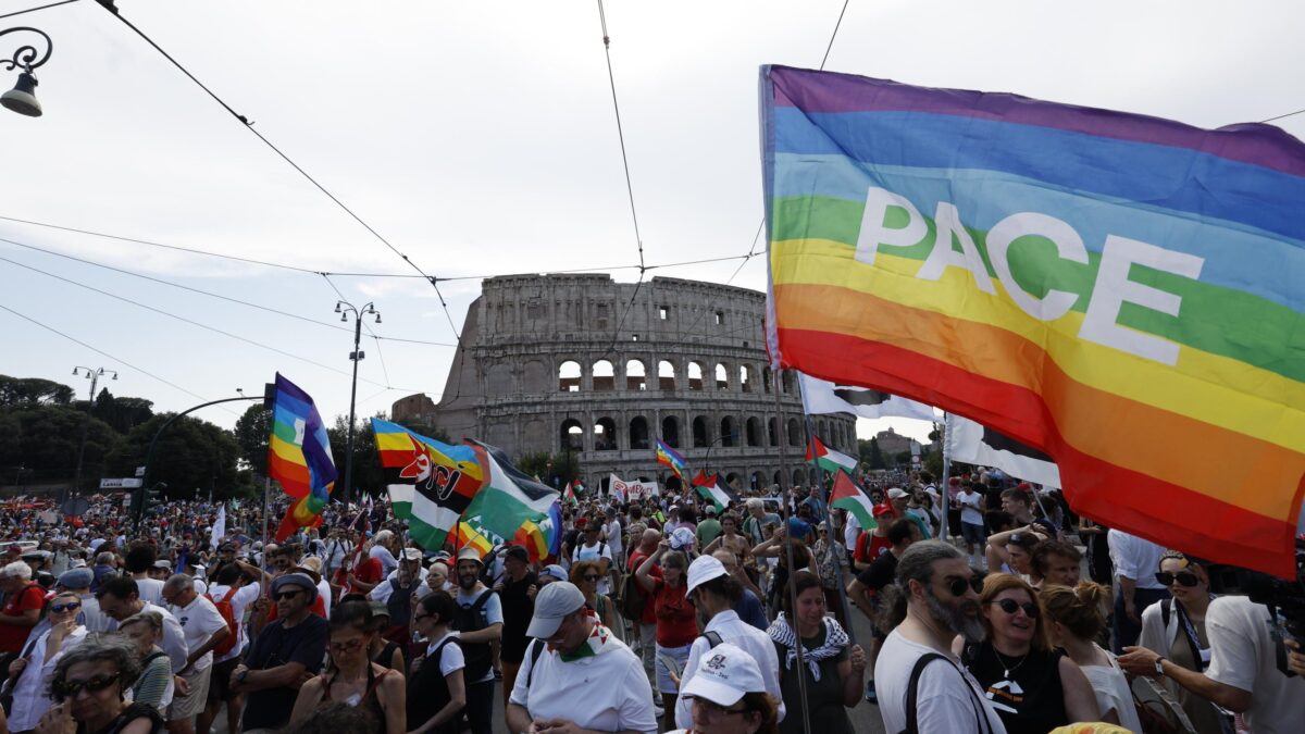 I progressisti scossi dalle guerre in serie: sullo scacchiere vince chi è più forte
