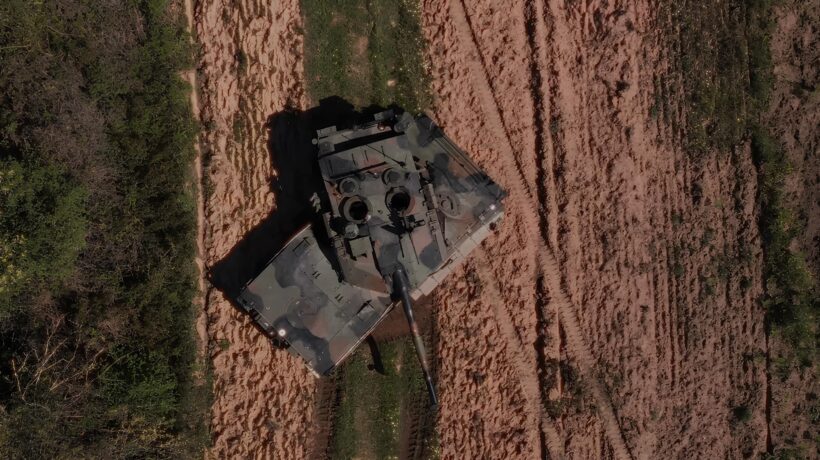 Vista dal drone della nuova torre dell'Ariete «C2» (Esercito Italiano)