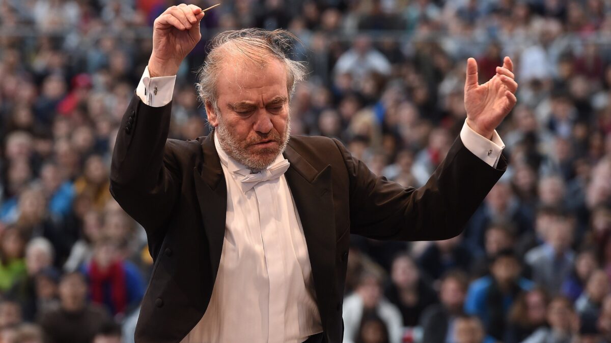 Il Pd affonda sul direttore d’orchestra russo