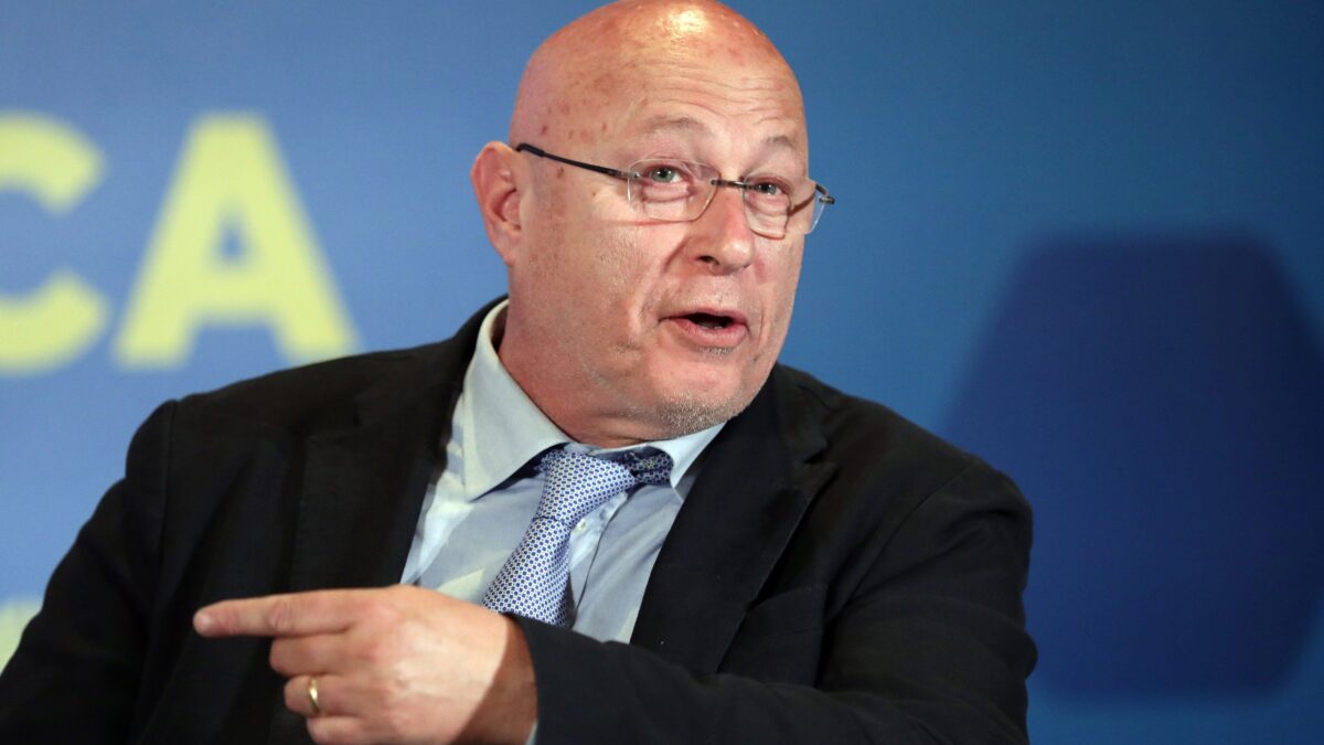 «Se non cede a Mosca adesso, Kiev collassa tra pochi mesi»