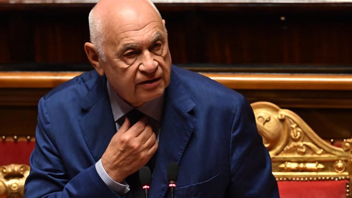 Renzi spara a zero sul ministro Nordio, che in segreteria ha una renziana doc