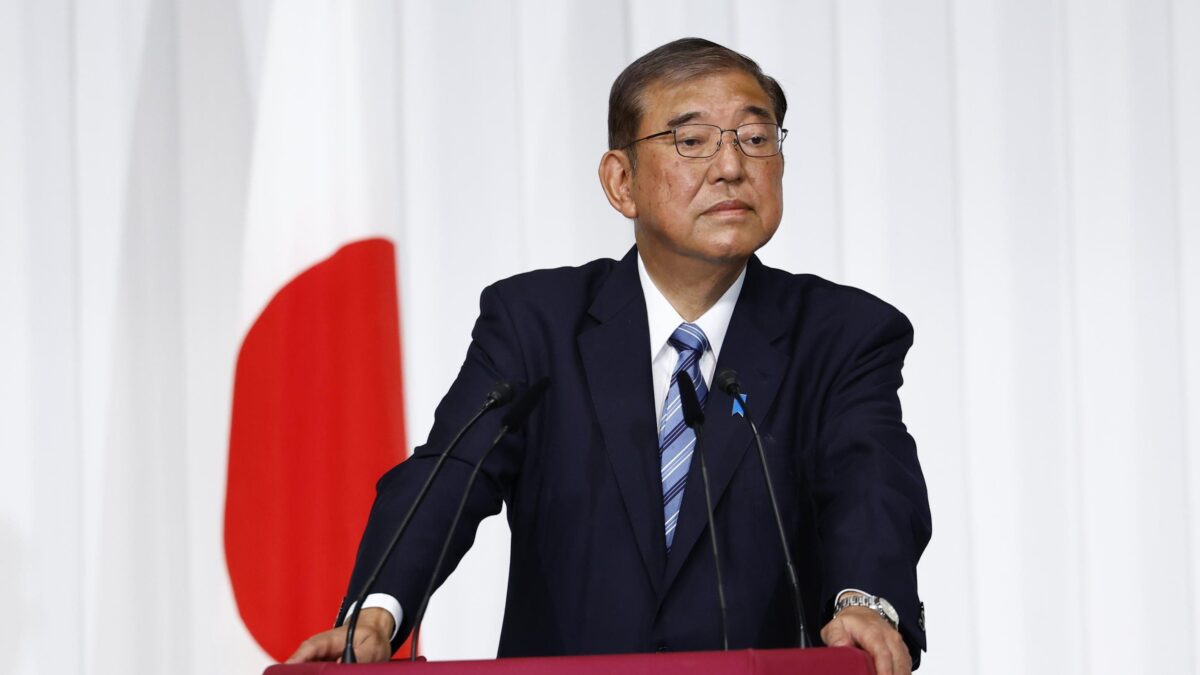 Tokyo esporta navi da guerra nelle Filippine