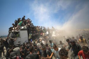 I socialisti Ue: «Gaza come Auschwitz»