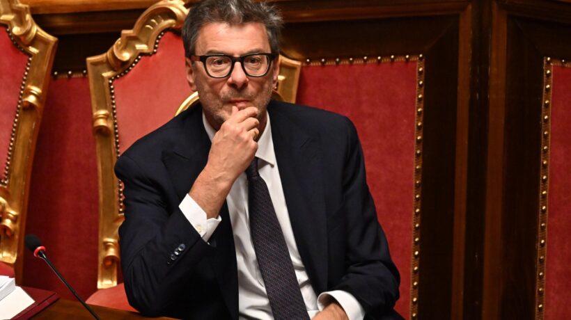 Aumentano le richieste di prestiti. Piazza Affari ai massimi da 18 anni