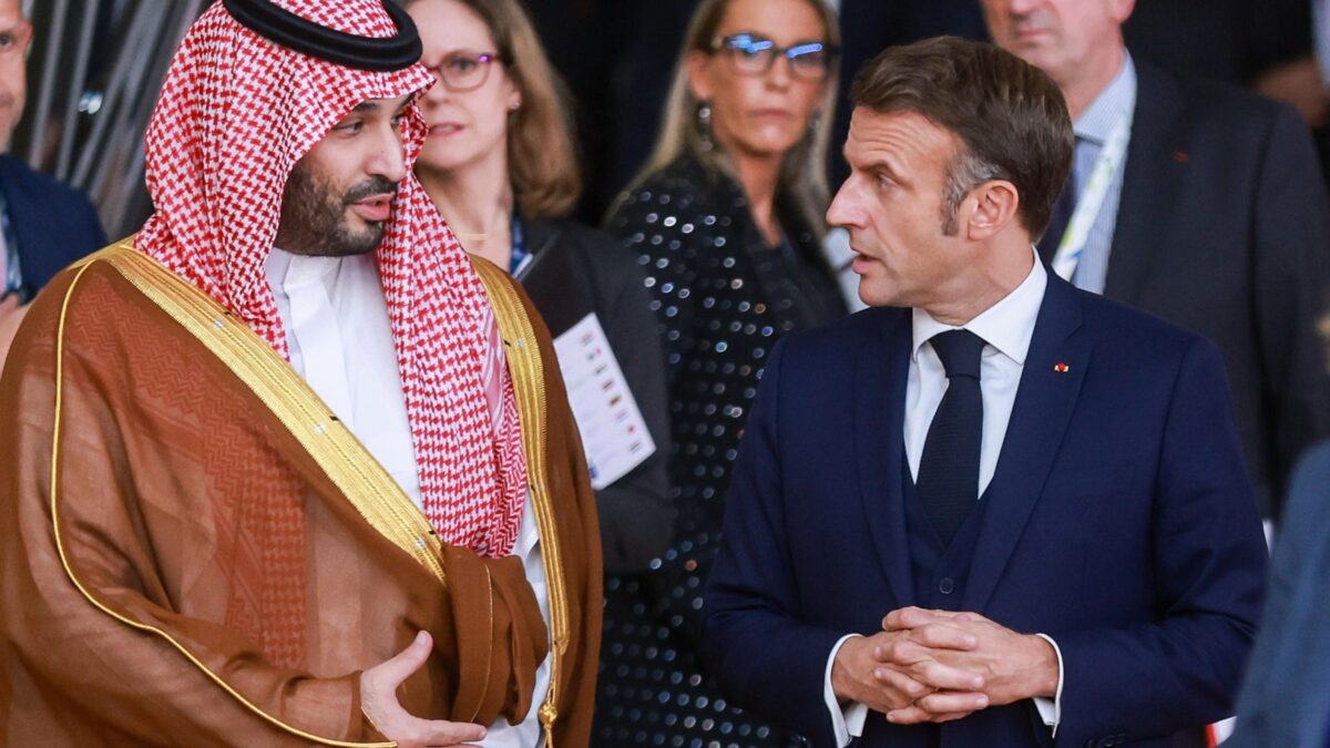 Con la svolta pro Pal Parigi vuole infilarsi nel Patto di Abramo