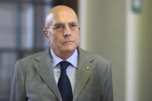 Albertini: «Sala schiacciato dalle lobby. Io lo avvisai: studia le carte»