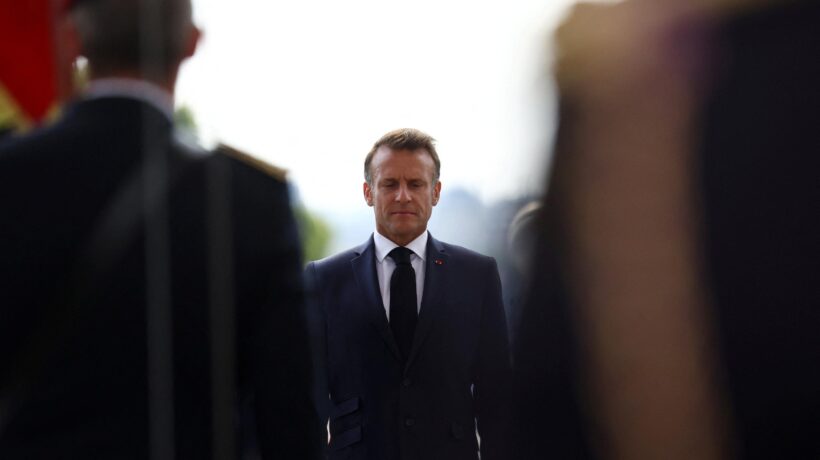 Bocciata la linea dura di Macron. Meloni: «Serve patto di buon senso»