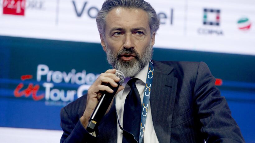 «Mazzette per 3,5 milioni di euro per pagare chi valutava i progetti»