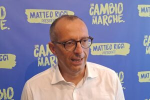 «Ci chiedevano di pagare in nero». Tutta la verità sulle cene di Ricci