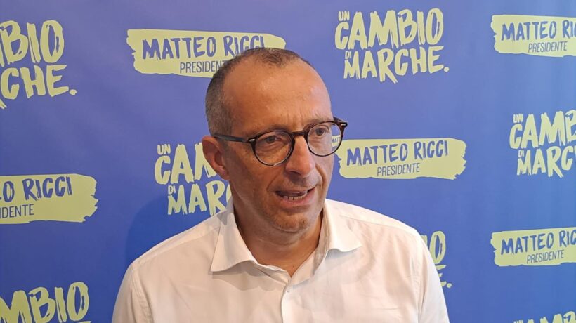«Ci chiedevano di pagare in nero». Tutta la verità sulle cene di Ricci