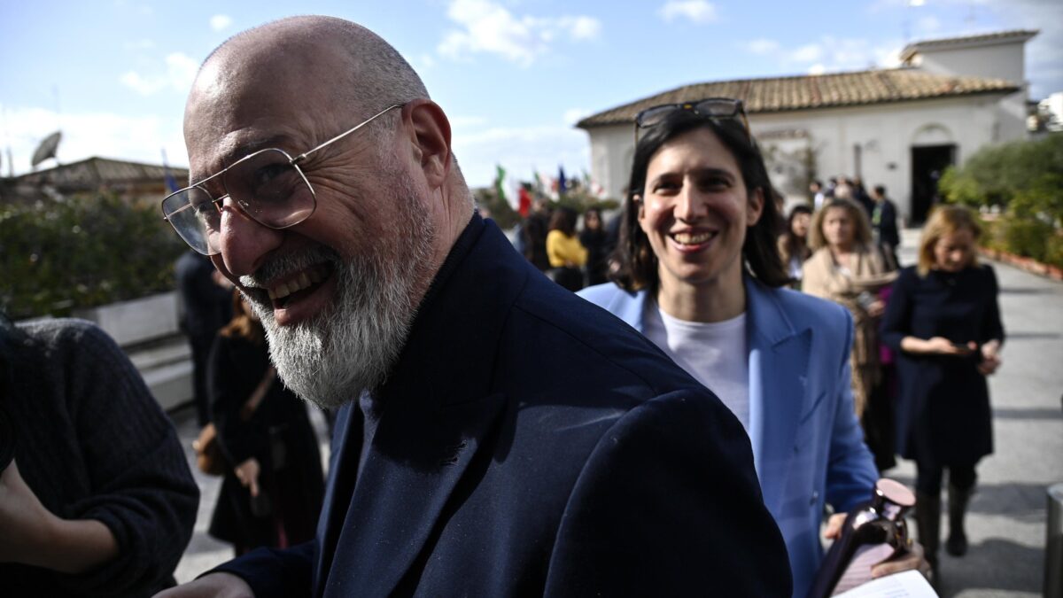 Quanti ipocriti adesso scaricano la baronessa