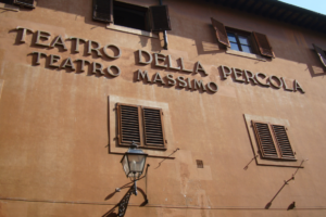Dopo aver dilapidato i soldi della cultura, la sinistra ora si finge perseguitata
