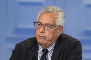 Il nuovo numero uno della salute italiana promuove Speranza, lockdown e vaccini
