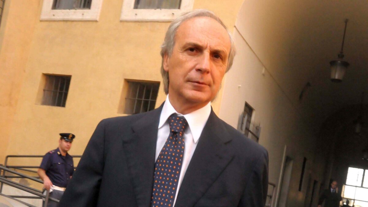 Banca Marche, lavate via 12 miliardi di colpe