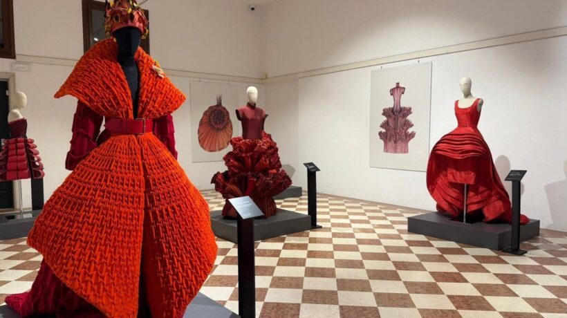 Roberto Capucci in mostra a Villa Pisani di Strà