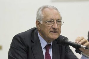 Caro Gargani, il vitalizio è hot anche a 90 anni