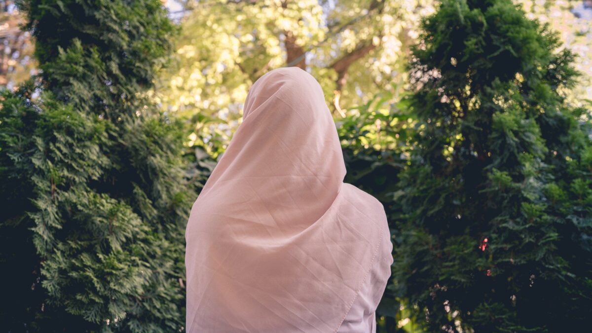 «Sottomessa e abusata dall’uomo islamico»