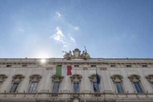 La Corte costituzionale straripa. Ma il Parlamento può limitarla