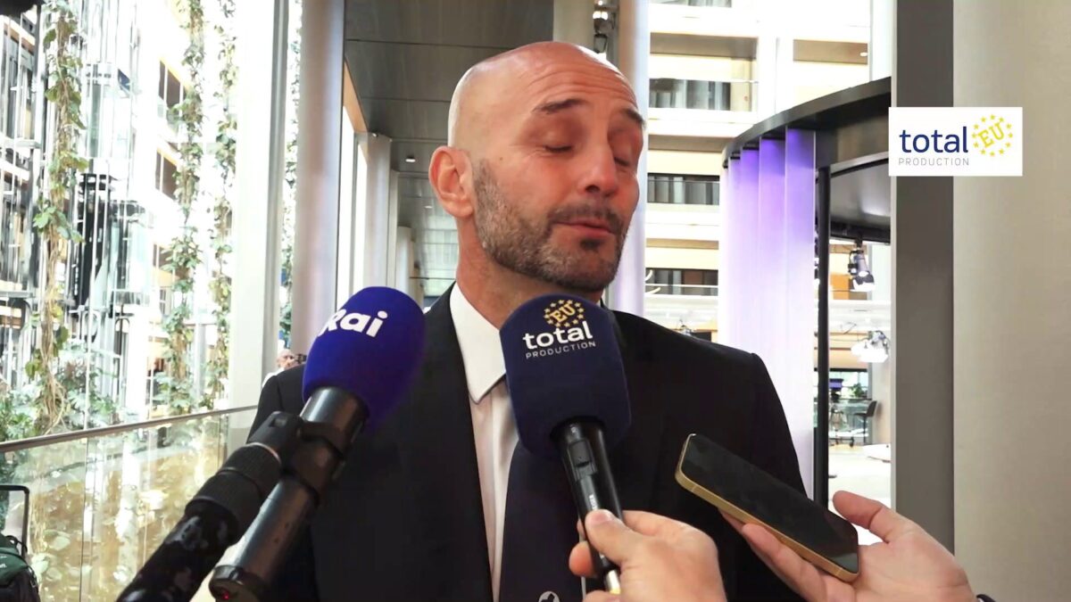 Von der Leyen, Procaccini: «No a sfiducia non cambia nulla, l’Europa si è spostata a destra»
