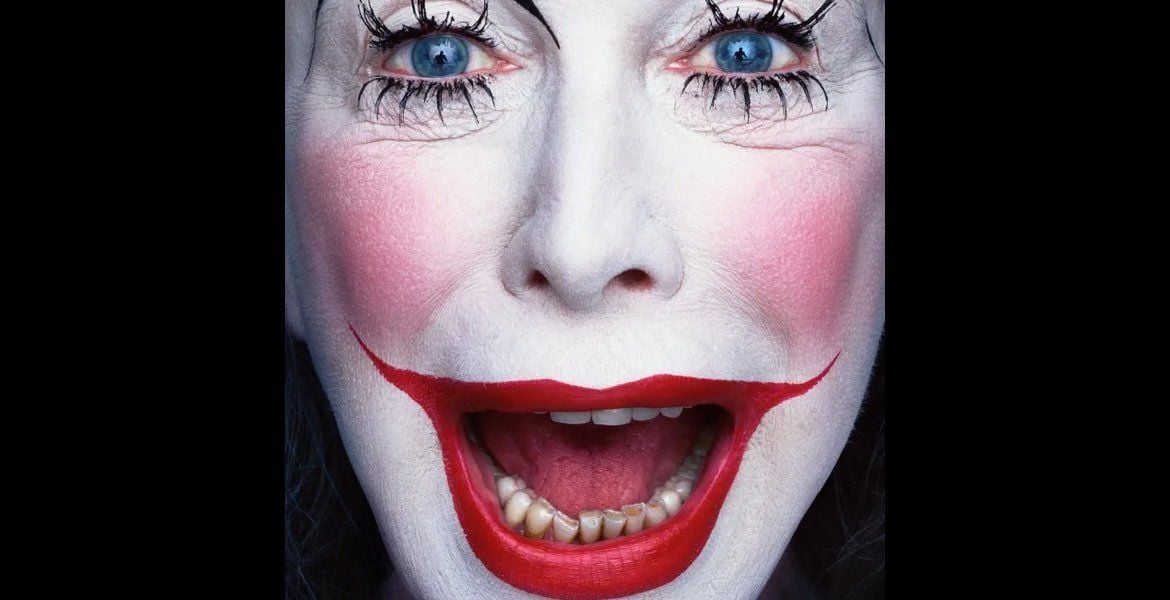 Erwin Olaf, in memoriam. Una grande retrospettiva a Brescia