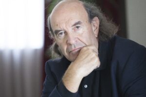 Stefano Zecchi: «Milano rovinata da verdi e affaristi»