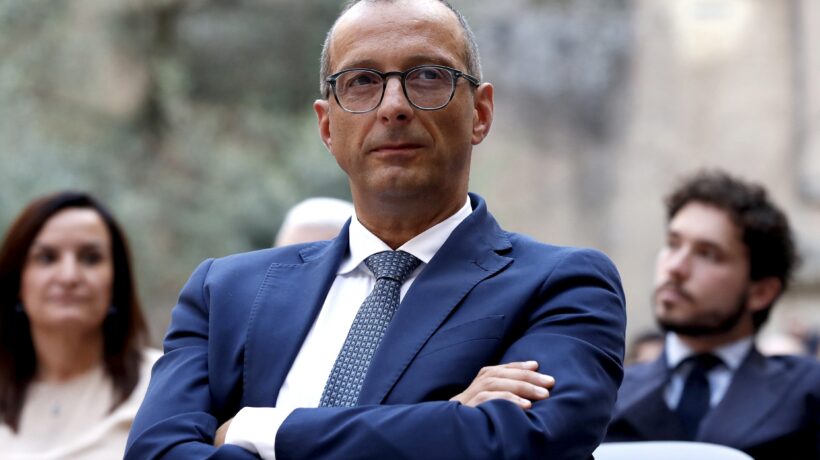 Il grande factotum smentisce Matteo. Chi è che dice bugie?