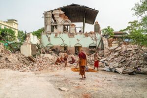 Crollano i morti da clima: gelati i catastrofisti