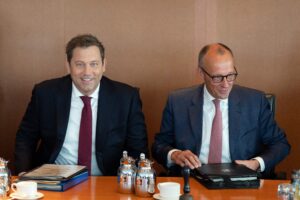 La Germania molla l’Ue sui dazi e tratta da sola con gli Stati Uniti