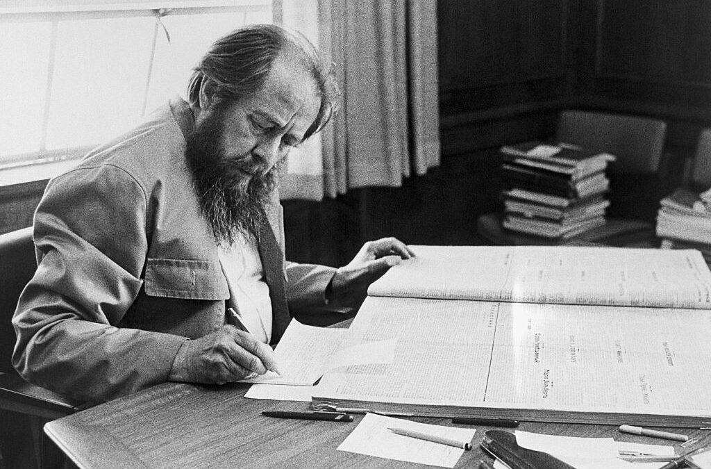 Da Nilin a Solzhenitsyn, il ribelle è chi non accetta la menzogna