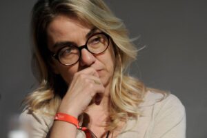 I progressisti buffi si scoprono allergici alla sorveglianza