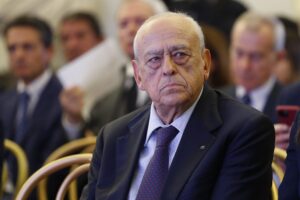L’assemblea Mediobanca molla Nagel e boccia l’offerta su Banca Generali