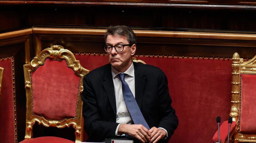 Pressing sulle banche. Dagli anticipi fiscali gli aiuti al ceto medio