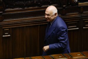 Non invocando l’interesse nazionale il governo ha scoperto il fianco