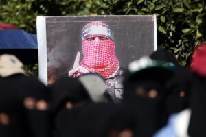 Gaza, Hamas perde il suo megafono. «Morto il portavoce velato Abu Obaida»