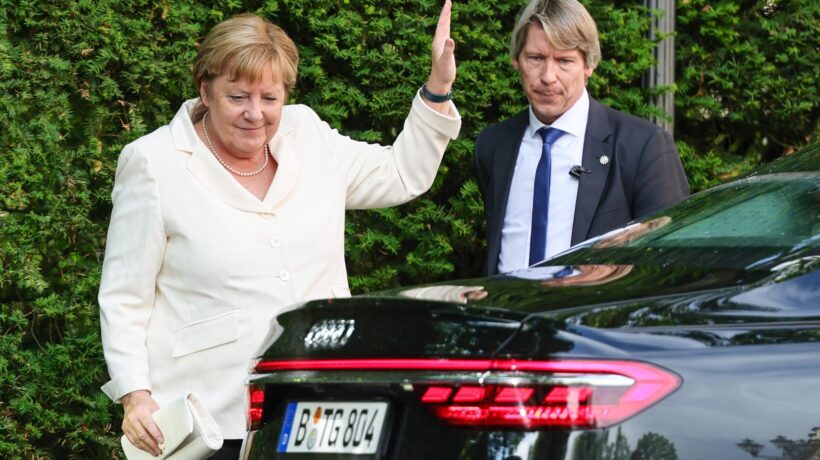 Più immigrazione e meno welfare: la triste eredità politica della Merkel