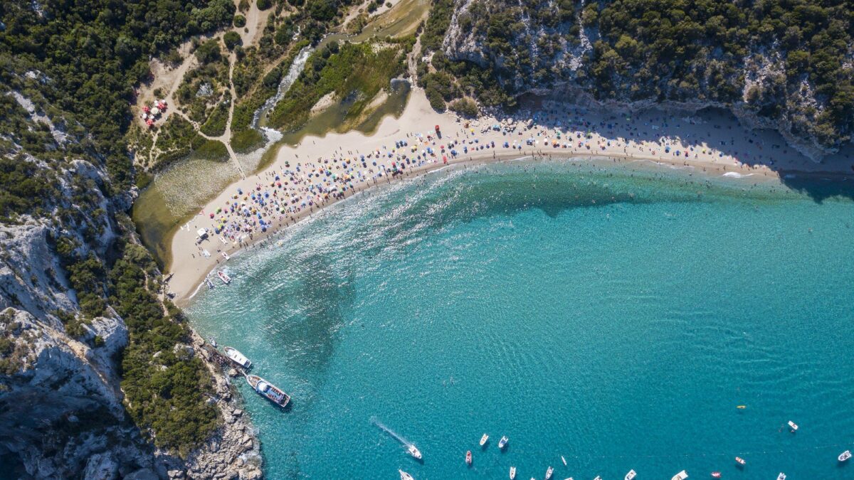 Cinque mete italiane last minute tra mare, natura e relax