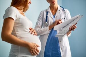 Libertà totale ma non sull’aborto: la mannaia contro i medici obiettori