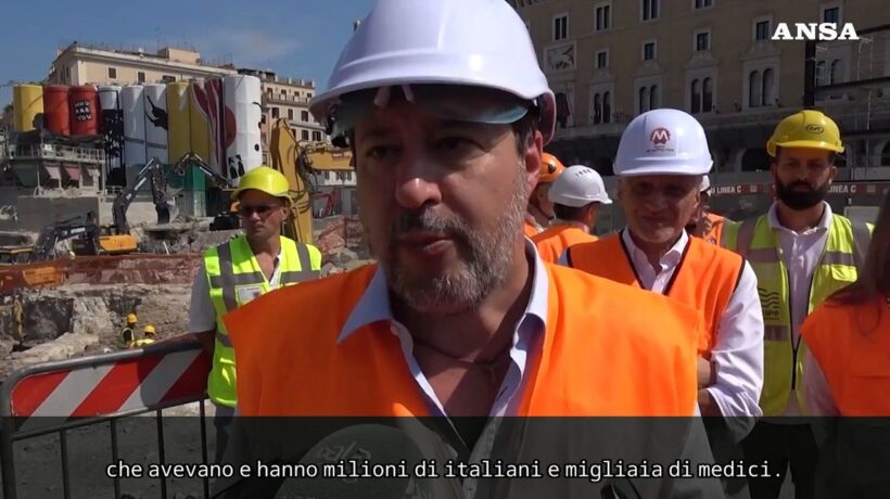 Salvini: «Commissione vaccini? Al ministero qualcosa non va»