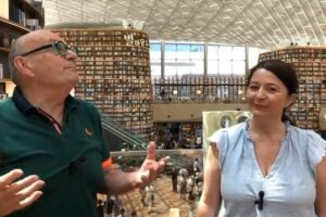 Le pillole di galateo di Petra e Carlo: regole in biblioteca