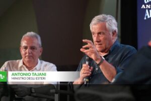 Tajani: «Preferisco salvare vite pittosto che fare dichiarazioni roboanti»
