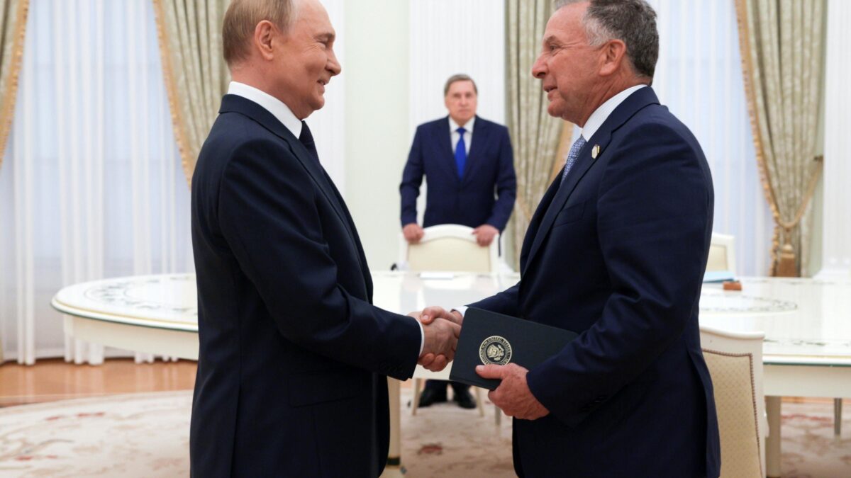 Trump: «Progressi nel vertice con Putin»