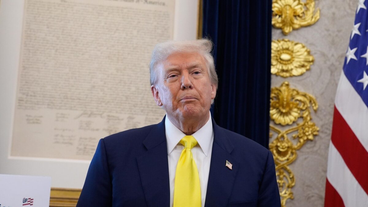 Trump molla Zelensky: «Non l’ho invitato al vertice in Alaska»
