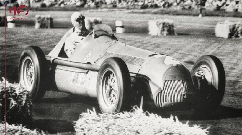 Giuseppe «Nino» Farina sull'Alfetta 158 della stagione F1 1950 (Stellantis Heritage)