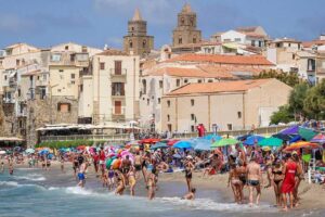 Toh, il turismo estivo in Italia è aumentato rispetto al 2024