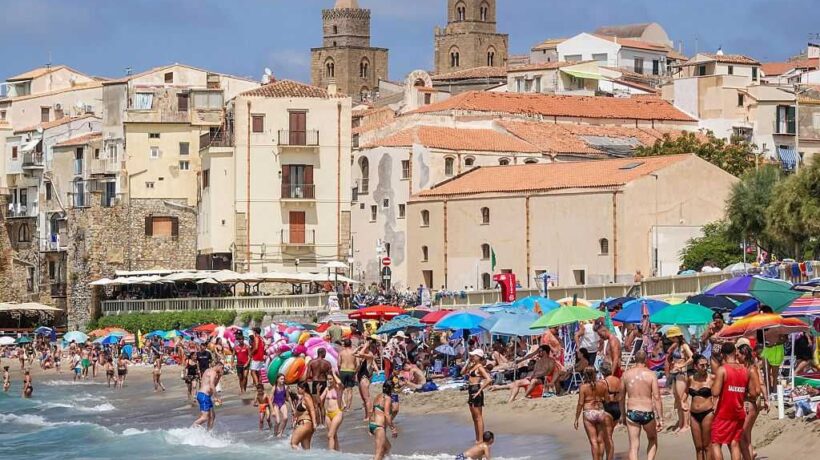 Toh, il turismo estivo in Italia è aumentato rispetto al 2024