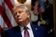 Trump: «Voglio i dati sui vaccini Covid»
