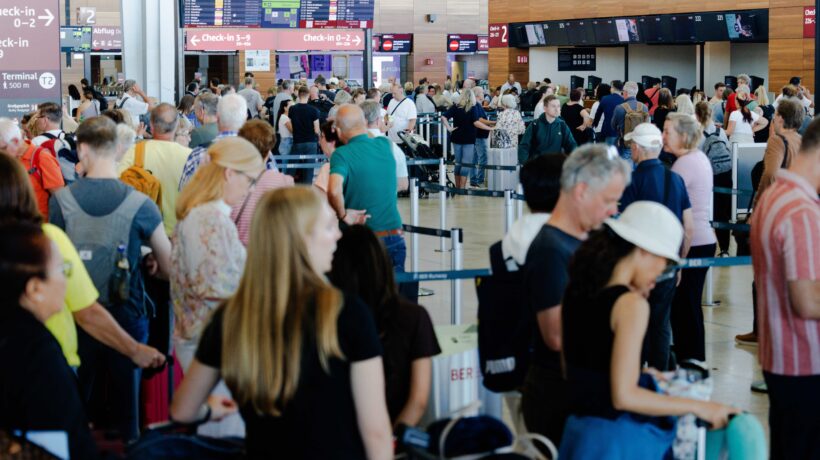 Attacco cyber agli aeroporti europei. Bloomberg: Putin vuole l’escalation