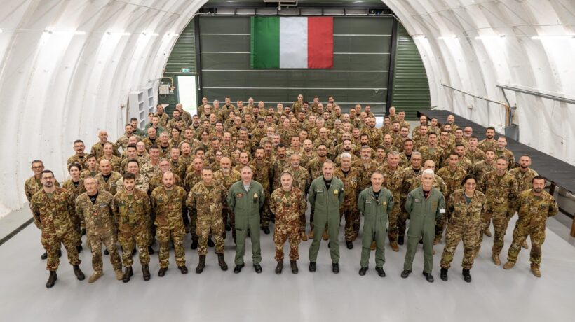 Il contingente dell'Aeronautica Militare Italiana in Estonia (Ansa)