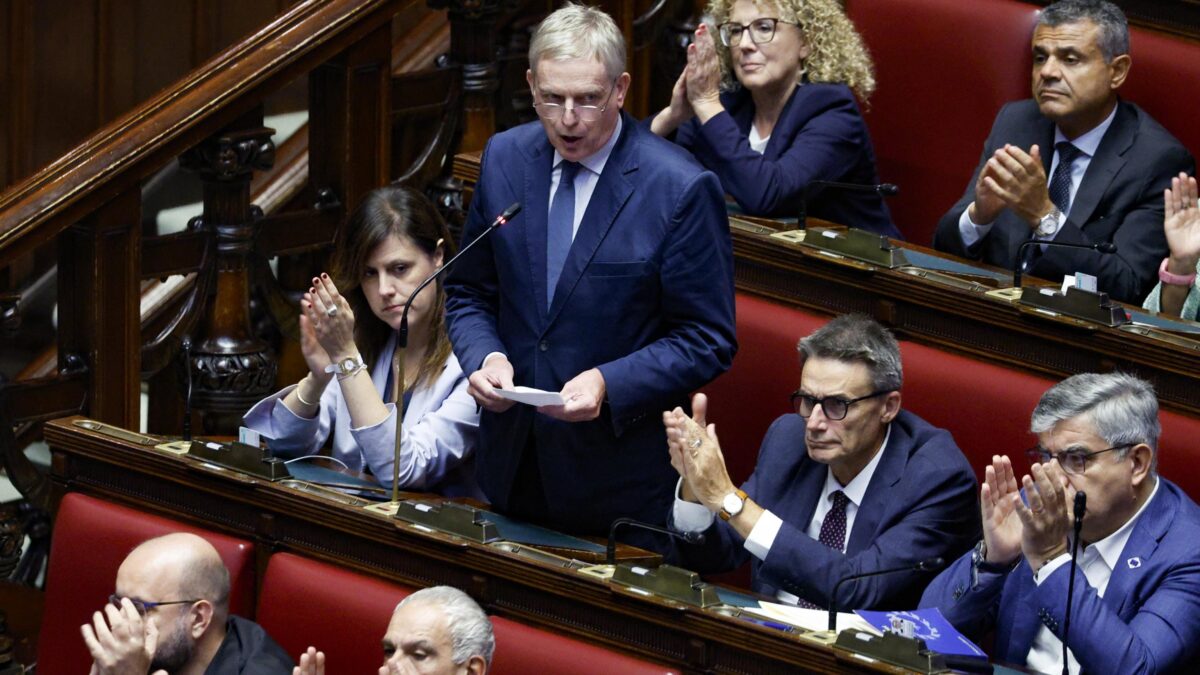Si ritrovano i teppisti dentro i cortei ma i dem chiamano «squadristi» noi
