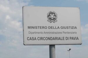 Regalati ai detenuti 720 profilattici. Offre il carcere, polemiche a Pavia